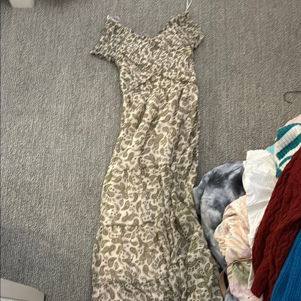 BB Dakota by Steve Madden Cream and Green Maxi Dress